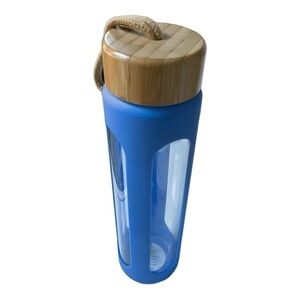 Glass water bottle in French blue silicone sleeve bamboo carry lid not used 24oz